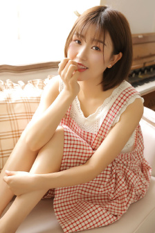女大学生沙龙电影